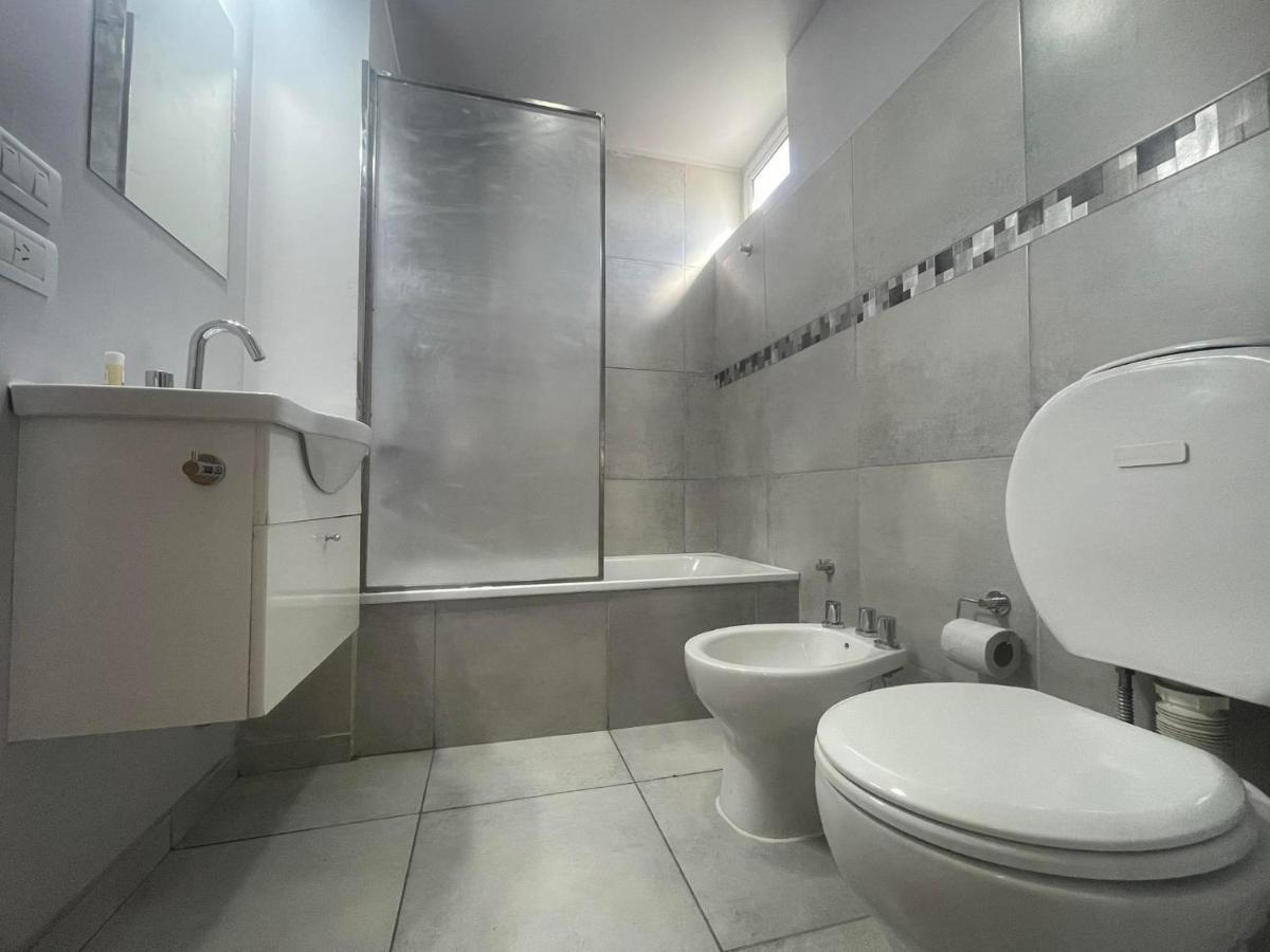 Departamento Por Dia Para 4 Personas Con Cochera Cubierta En Bahia Blanca Ngoại thất bức ảnh